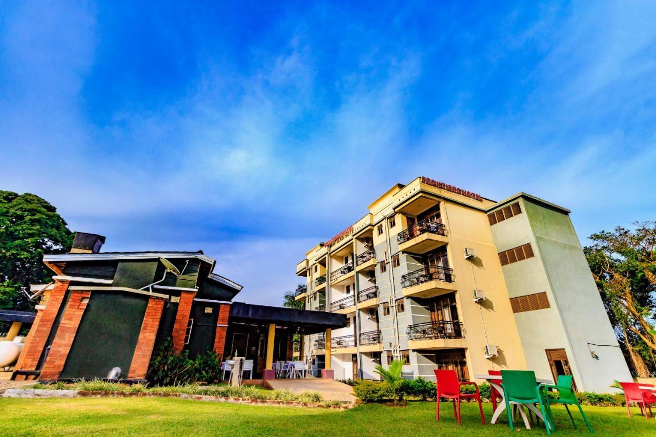 Frontiers Hotel 엔테베 외부 사진